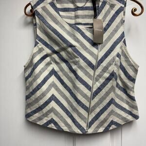 Chico’s striped linen sleeveless zipped vest